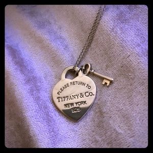 TIFFANY Heart & Key necklace